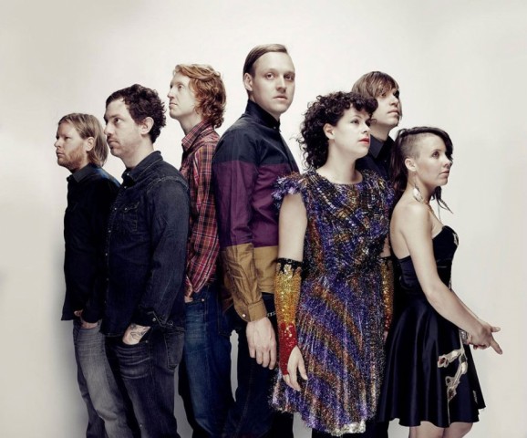 Banda Arcade Fire atua a 09 de julho no NOS Alive em Lisboa