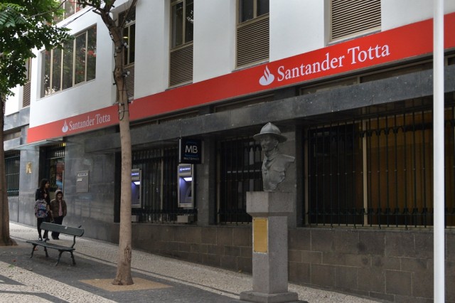 O passado não é nosso, só comprámos o futuro, diz líder do Santander