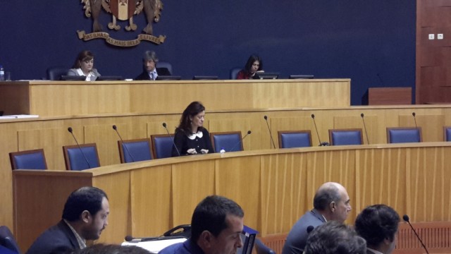Aumento do salário mínimo não é maior para não sobrecarregar as empresas