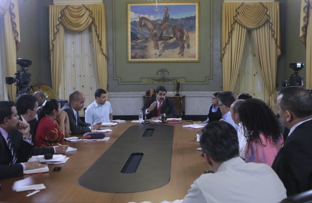 Venezuela não construirá mais habitação social se oposição aprovar títulos de propriedade
