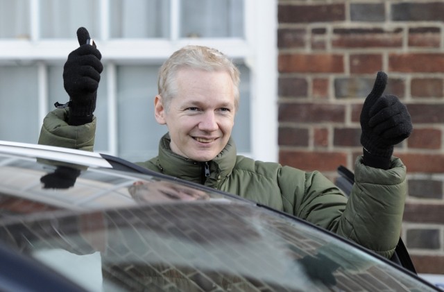 Arbitragem da ONU exige que Suécia e Reino Unido indemnizem Julian Assange
