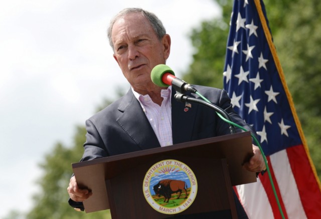 Michael Bloomberg admite concorrer às eleições presidenciais dos EUA