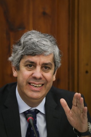 Ministro das Finanças garante correcção de  imprecisão no OE no que diz respeito às transferências para a Madeira
