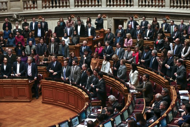 Salários até 2.000 euros serão mais beneficiados com subida da dedução fixa por filho
