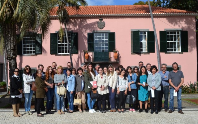Ribeira Brava atribui 63 mil euros a 207 bolseiros