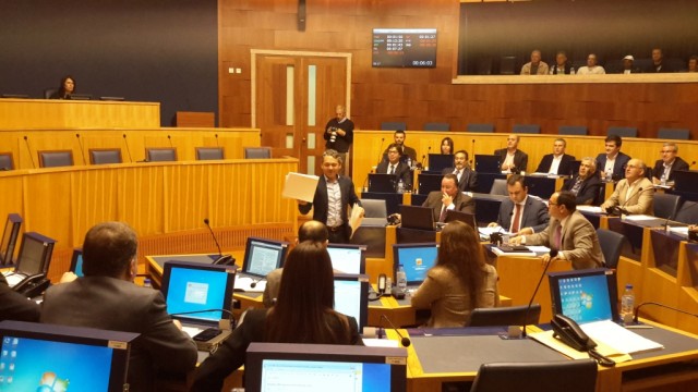 Élvio Sousa entrega contas de Gaula à bancada do PSD