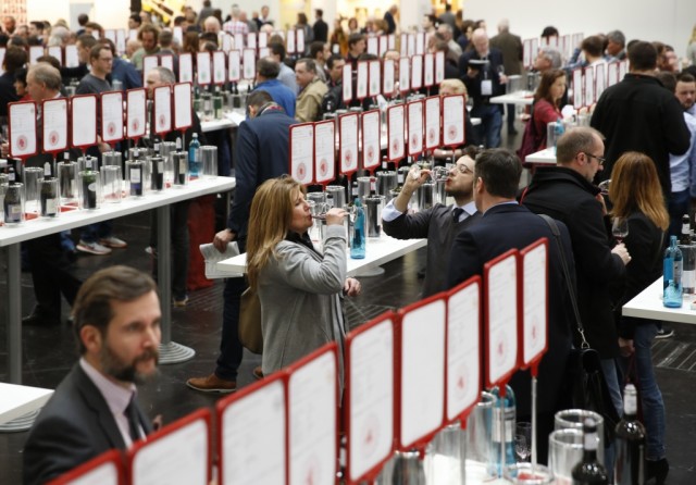 Vinho Madeira promovido em feira na Alemanha