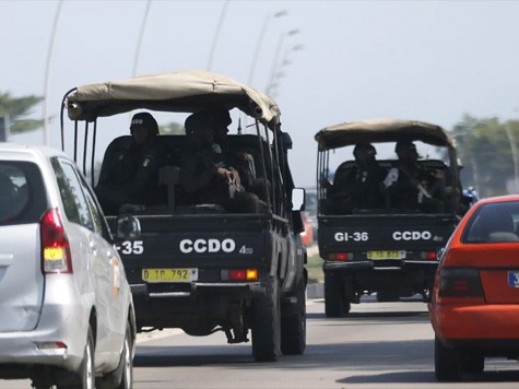 Testemunhas indicam existência de vítimas do ataque a hotel na Costa do Marfim