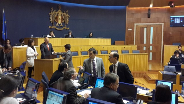 Assembleia elege representantes em vários órgãos
