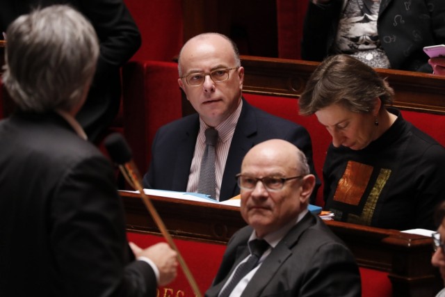 Islamita detido na região de Paris suspeito de preparar acções violentas