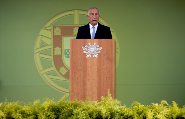 Presidente da República defende que importa dignificar Forças Armadas