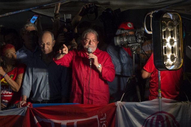 Supremo escolhe juiz que decidirá se Lula pode tomar posse em Ministério