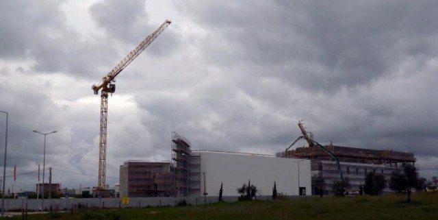 Centro comercial inacabado em Évora comprado ao Novo Banco por empresa estrangeira