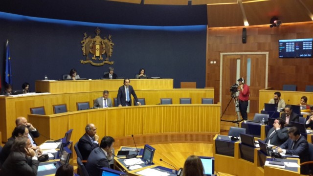 Roberto Almada lembra que só o BE apoiou proposta sobre receita da sobretaxa de IRS