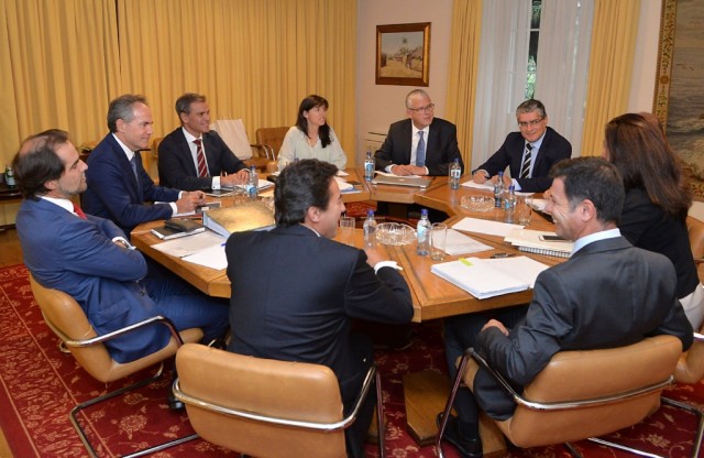 Medidas extraordinárias geraram ‘superávit’ na Madeira em 2015