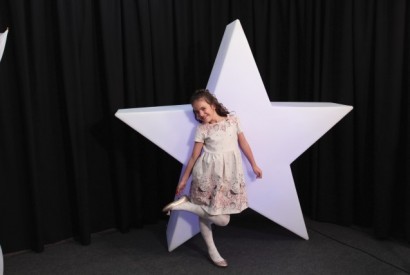 Júlia Ochoa de 8 anos vence Festival da Canção Infantil da Madeira 2016