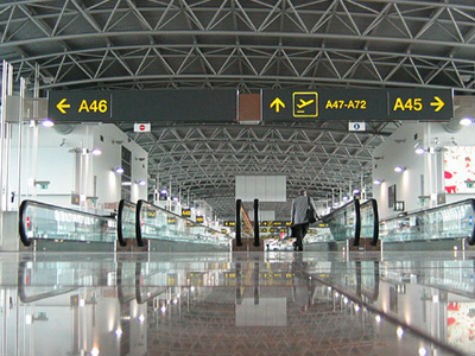 39 voos no segundo dia de abertura do aeroporto de Bruxelas