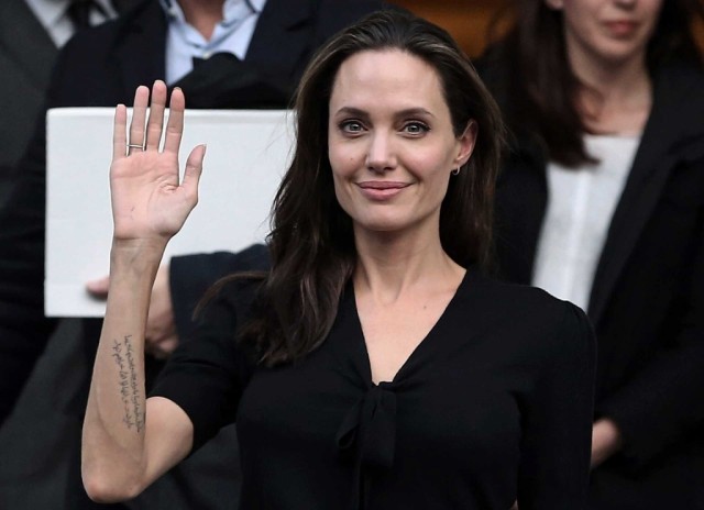 Angelina Jolie estará hospitalizada e a lutar pela vida
