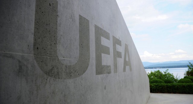 Polícia suíça realiza buscas na sede da UEFA devido aos Papéis do Panamá