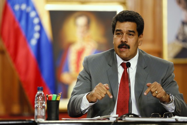 Caracas acusa Washington de ingerência e de tentar desacreditar instituições