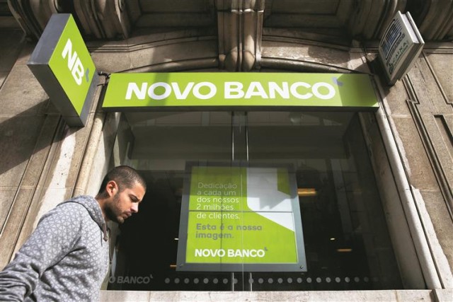 Clientes têm de autorizar devolução de transferências feitas por engano pelo Novo Banco