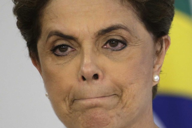 Oposição vai apresentar queixa-crime contra Dilma e Lula por compra de deputados