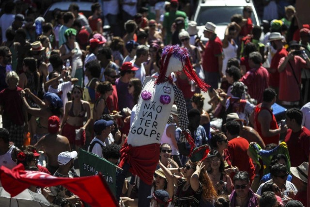 Começou sessão de votação sobre processo de destituição de Dilma Rousseff