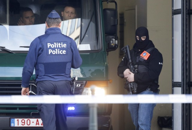 Autoridades belgas revelam sinais de combatentes do EI no país e na Europa