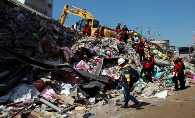 Número de mortos na província equatoriana de Manabí devido a sismo sobe para 570