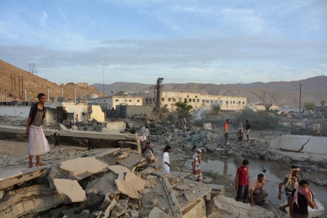 Tropas iemenitas recuperaram localidade que esteve nas mãos da Al-Qaida no último ano