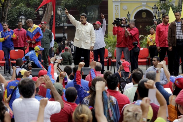 Comissão Eleitoral da Venezuela ativa processo de referendo para revogar mandato de Maduro