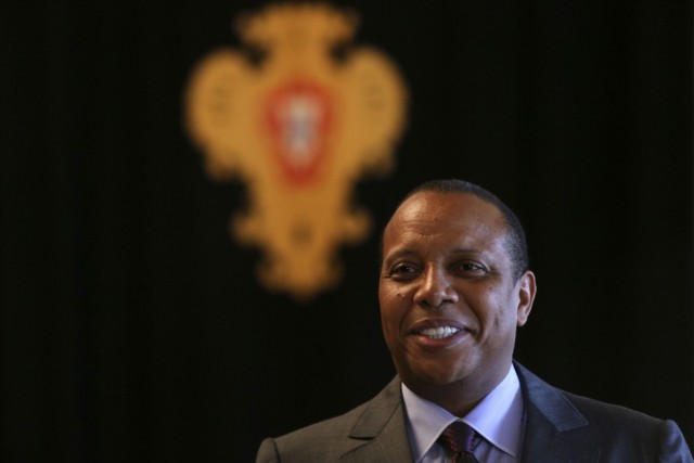 Oposição são-tomense exorta Governo a negociar baixa de preço dos combustíveis