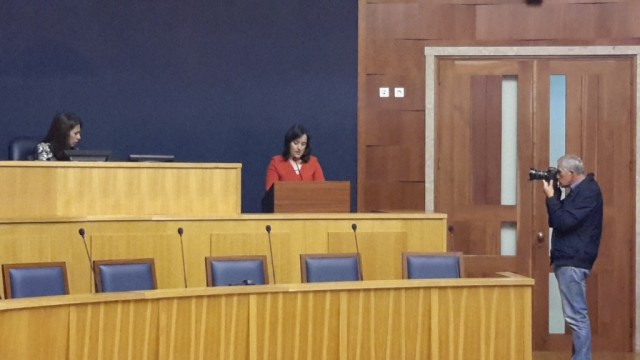 Patrícia Spínola afirma que desemprego dos professores foi uma opção política
