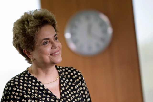 Defesa de Dilma pede anulação das medidas tomadas no processo de destituição