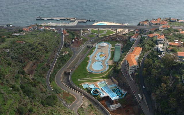 Santa Cruz diz que já tinha notificado proprietários do Aquaparque