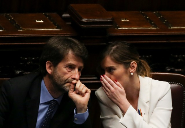 Parlamento italiano aprova casamento entre pessoas do mesmo sexo