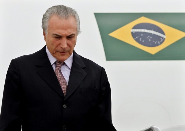 Michel Temer assume Presidência da República, segundo a Constituição