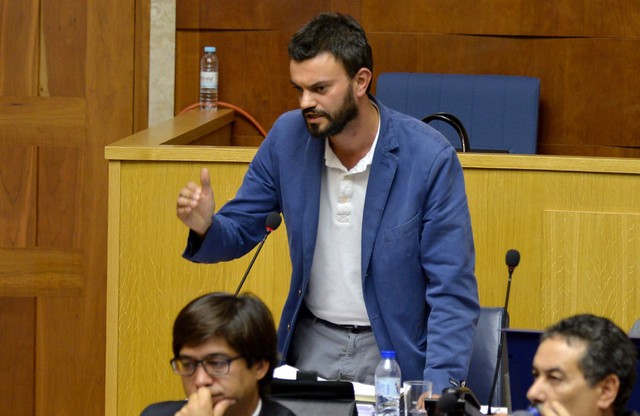 PCP alerta para perigos de submissão à União Europeia e União Monetária