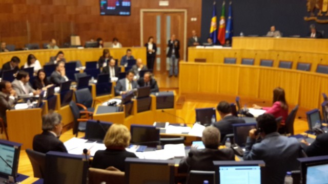 PSD defende fim do plafond para subsídio de mobilidade