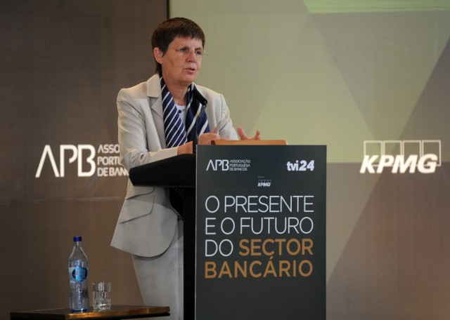Não estamos à espera de clientes para lhes organizar o funeral