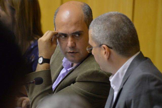 Bloco chama secretário da Educação para explicar contratos de associação na Madeira