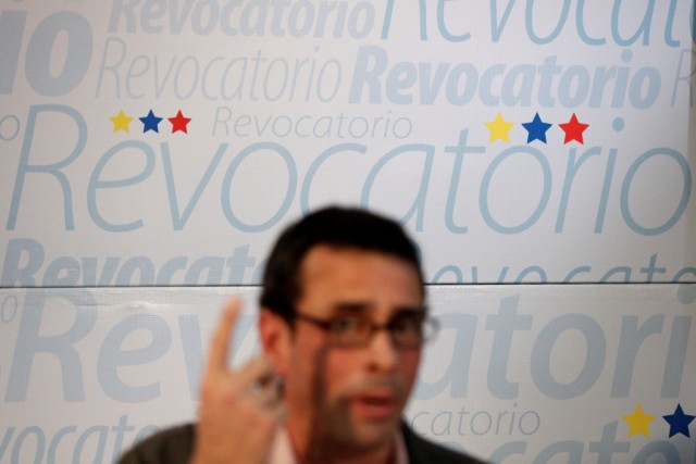 Oposição acusa Governo venezuelano de provocar confrontos em marcha em Caracas