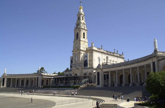 Vaticano assegura que segredo de Fátima foi divulgado na íntegra em 2000