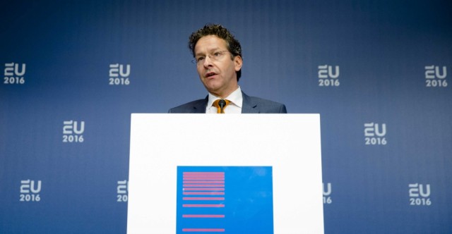Dijsselbloem diz que aplicação de sanções a Portugal por défice excessivo é possibilidade séria