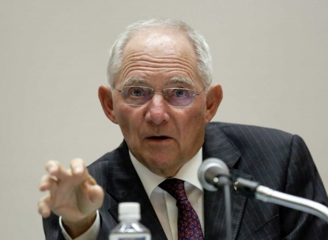 Wolfgang Schäuble defende sanções para Portugal e Espanha