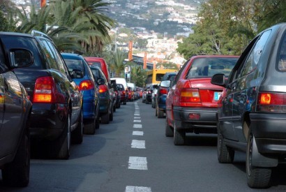 Média dos preços dos combustíveis caiu no 1.º trimestre de 2016 na Madeira