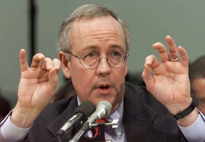 Procurador que perseguiu Clinton no caso Lewinsky demitido em escândalo sexual