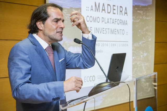 Só por ignorância se pode considerar a Zona Franca um offshore