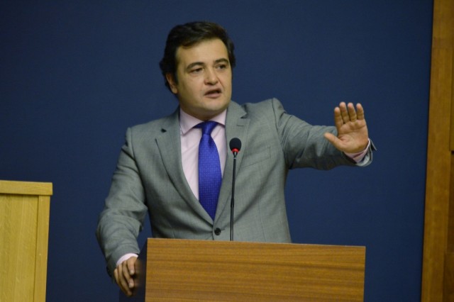 Assembleia da Madeira dá parecer negativo a projecto do BE para a Zona Franca