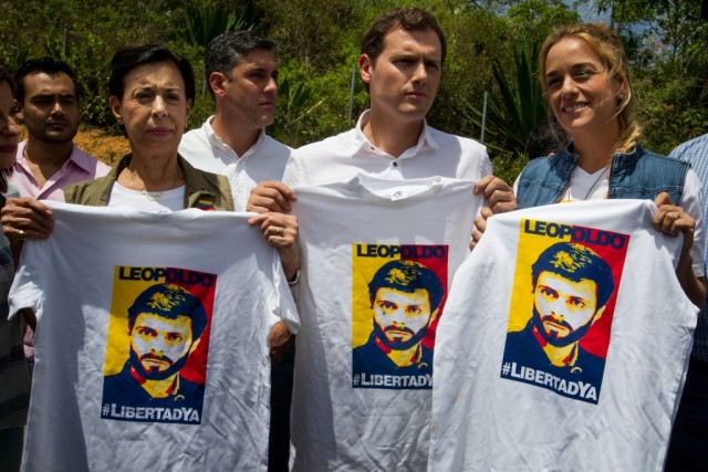 Justiça venezuelana vai reexaminar condenação do opositor Leopoldo López